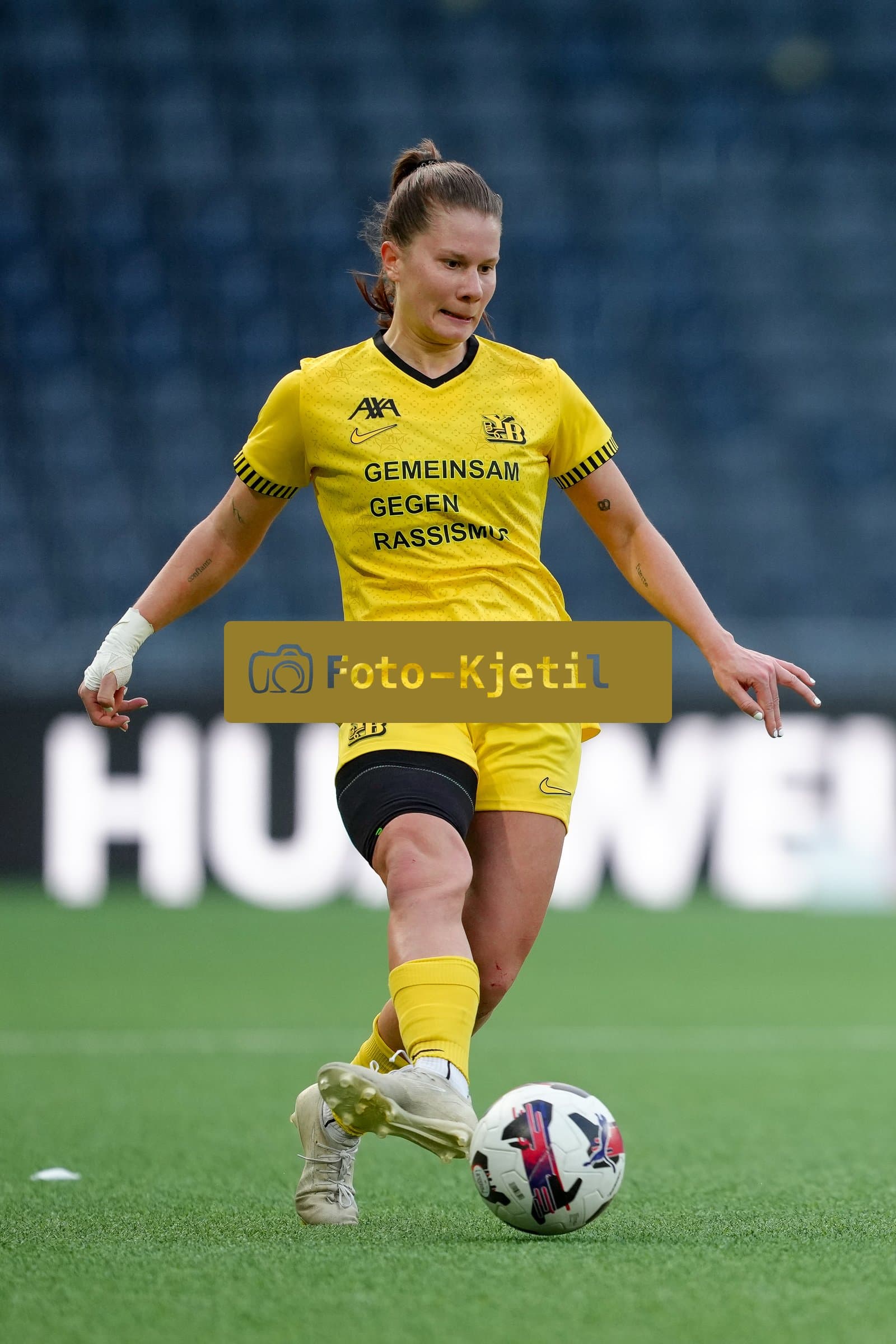 Schweiz: AXA Women's Super League 2025/26, BSC YB Frauen vs FC Basel 1893 - Stadion Wankdorf, Bern: Emilie Bernhardt (25 YB Frauen)