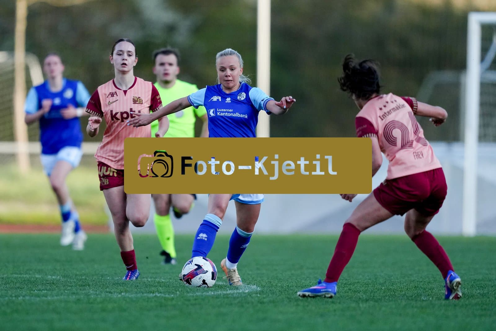 Schweiz: AXA Women's Super League 2025/26, FC Luzern vs BSC YB Frauen - Hubelmatt, Luzern: Jennie Marie Egeriis (17 FCL)