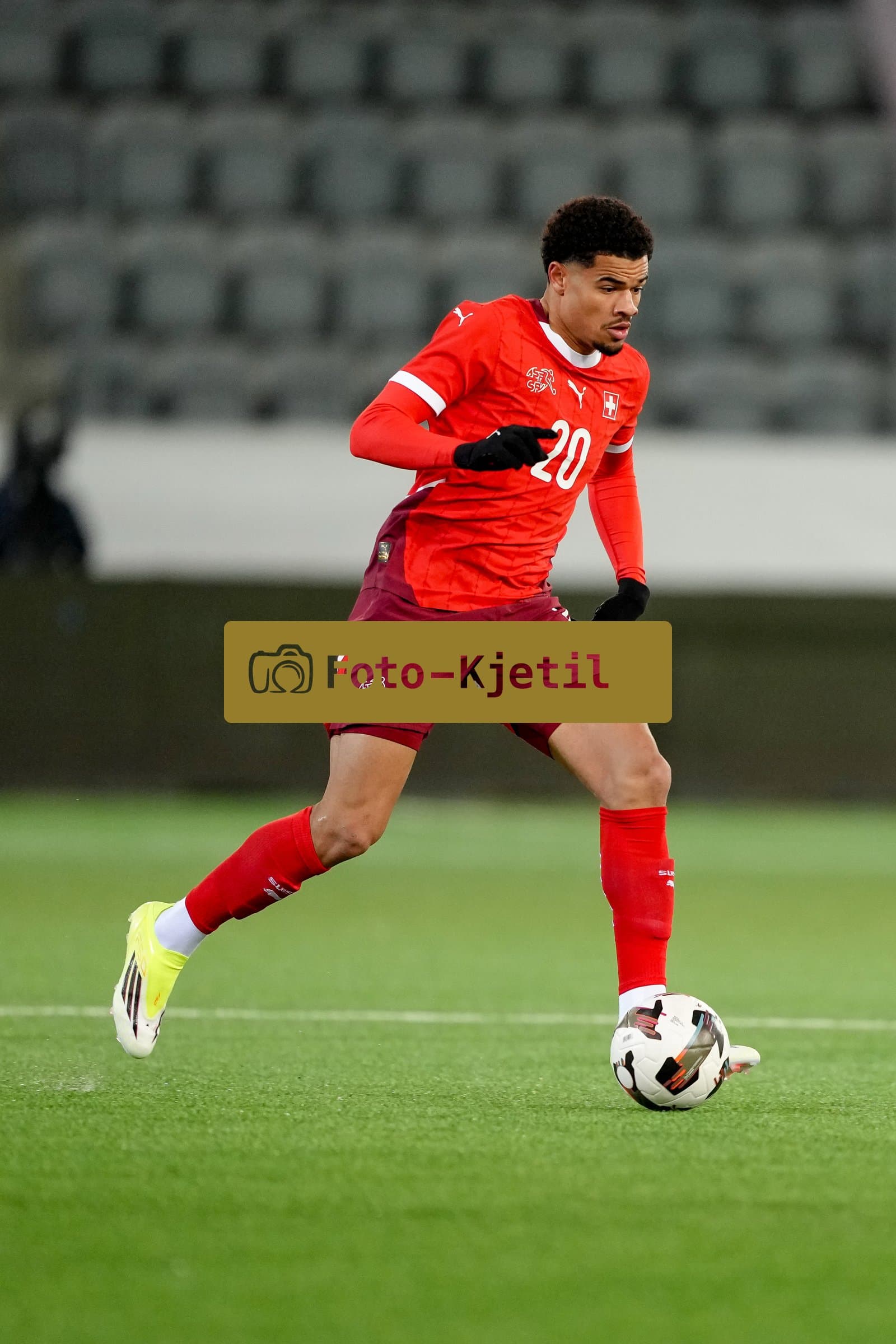 Schweiz: EM-Qualifikation U21 2026, Schweiz vs Färöer-Inseln - Stockhorn Arena, Thun: Zachary Athekame (20 Men Switzerland)