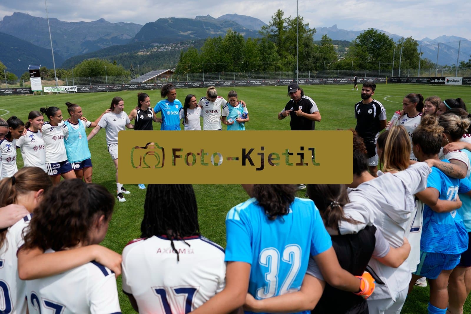 Crans-Montana, Switzerland - July 25: Headcoach and the Team after the game the AXA Women's Super League match between Servette FC Chenois Feminin and FC Sion Feminin at Stade du Christ-Roi on July 25, 2026 in Crans-Montana, Switzerland.