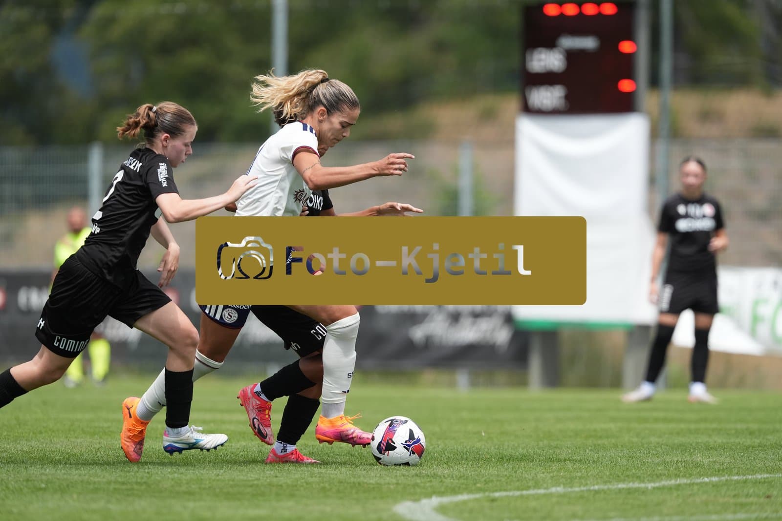 Crans-Montana, Switzerland - July 25: De al m da Eira Stefanie (64 SFCCF) during the AXA Women's Super League match between Servette FC Chenois Feminin and FC Sion Feminin at Stade du Christ-Roi on July 25, 2026 in Crans-Montana, Switzerland.