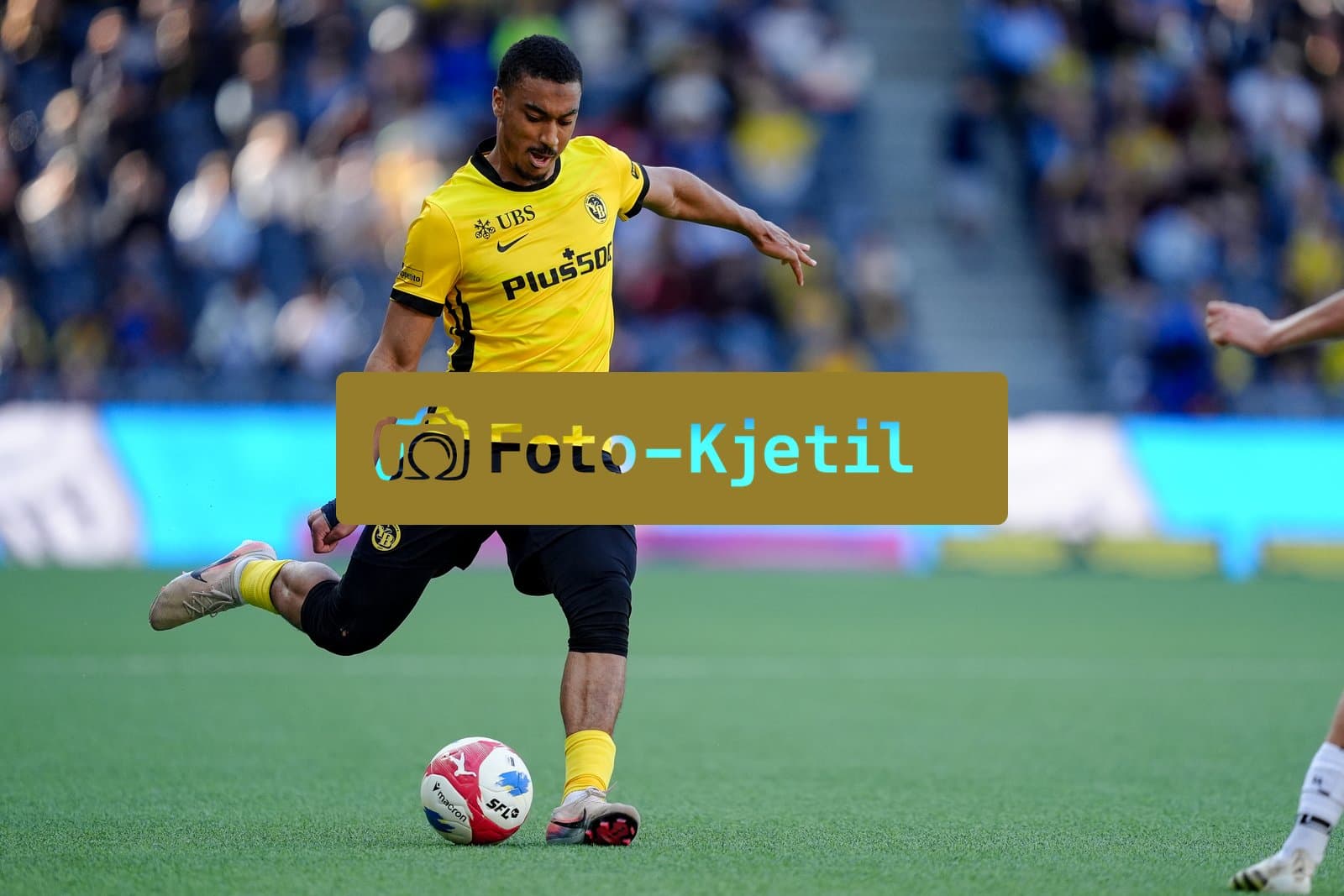 Schweiz: Super League 2025 - 2026, BSC Young Boys vs FC St. Gallen - Stadion Wankdorf, Bern: Yan Valery (22 Young Boys)